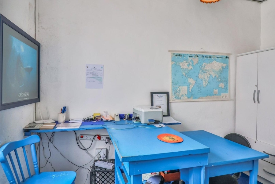 3 Bedroom Property for Sale in Kleinbaai Western Cape